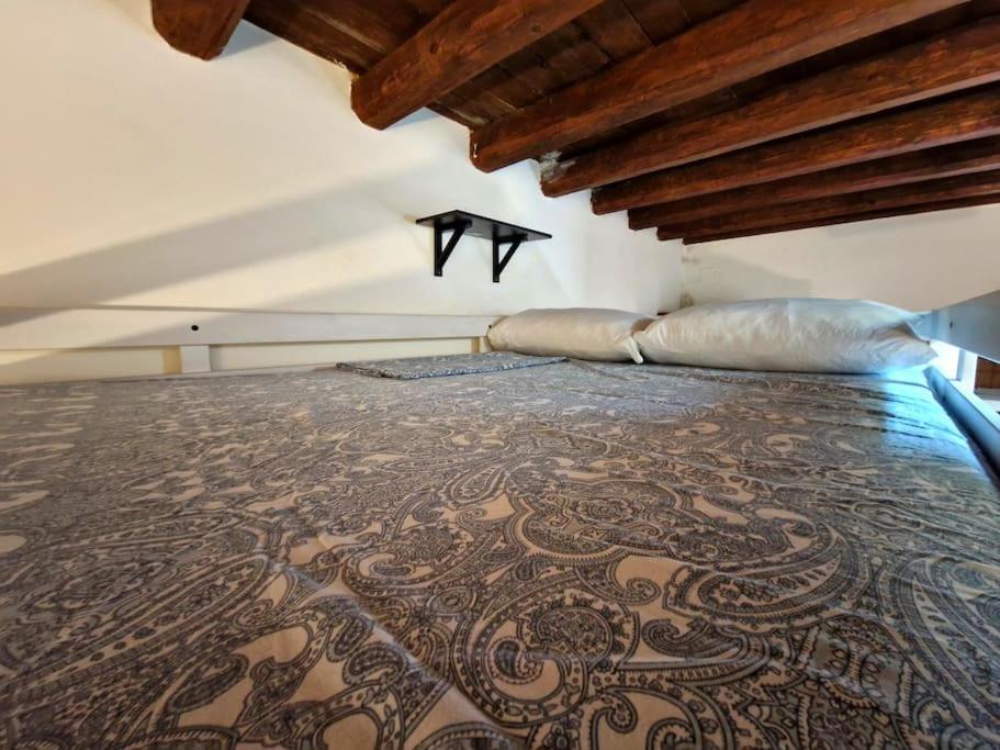Old Town Loft - Palermo Apartment Luaran gambar
