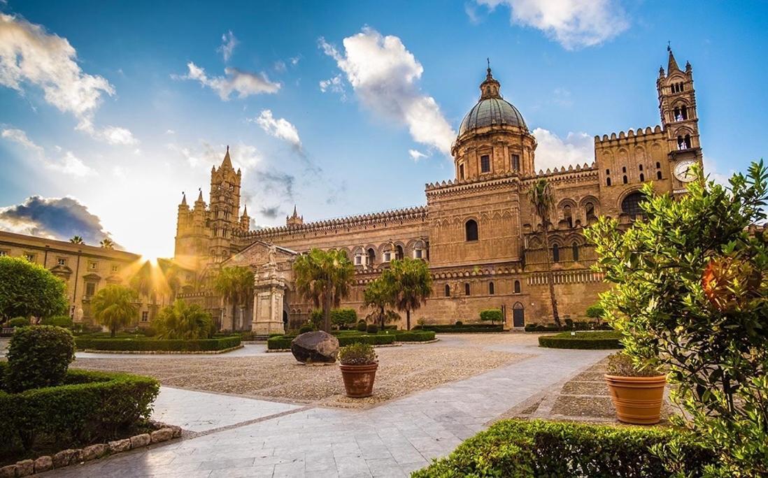 Old Town Loft - Palermo Apartment Luaran gambar